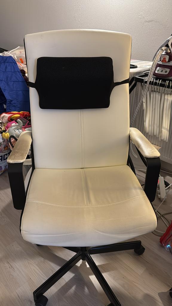 IKEA bureaustoel wit lederenlook, Huis en Inrichting, Bureaustoelen, Gebruikt, Bureaustoel, Wit, Ergonomisch, Ophalen