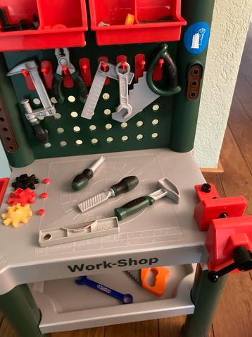 Bosch Werkbank voor Kinderen beschikbaar voor biedingen