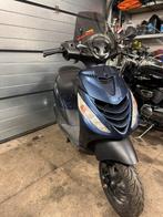 Piaggio zip 4t brom, Fietsen en Brommers, Scooters | Piaggio, Maximaal 45 km/u, Zip, Ophalen of Verzenden, Zo goed als nieuw