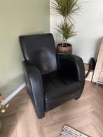 TE KOOP: Lederen fauteuil (zwart), Huis en Inrichting, Ophalen, RETRO, Gebruikt, 75 tot 100 cm