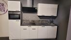 Showroomkeuken LINCOLN alpine wit mat | 2.8 m, Huis en Inrichting, Keuken | Complete keukens, Wit, Niet ingevuld, Enkelwandige keuken
