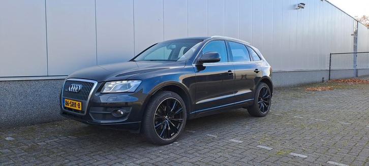 Audi Q5 2.0 Tfsi Quattro S-tronic 2008 Zwart Youngtimer, Auto's, Audi, Particulier, Q5, ABS, Achteruitrijcamera, Adaptive Cruise Control