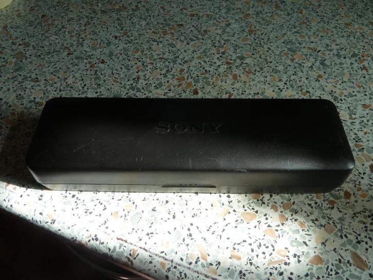 Sony opberg hoesje voor autoradio frontje, Auto diversen, Autoradio's, Gebruikt, Ophalen