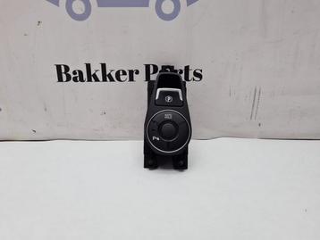 Handrem schakelaar van een Hyundai I40 beschikbaar voor biedingen