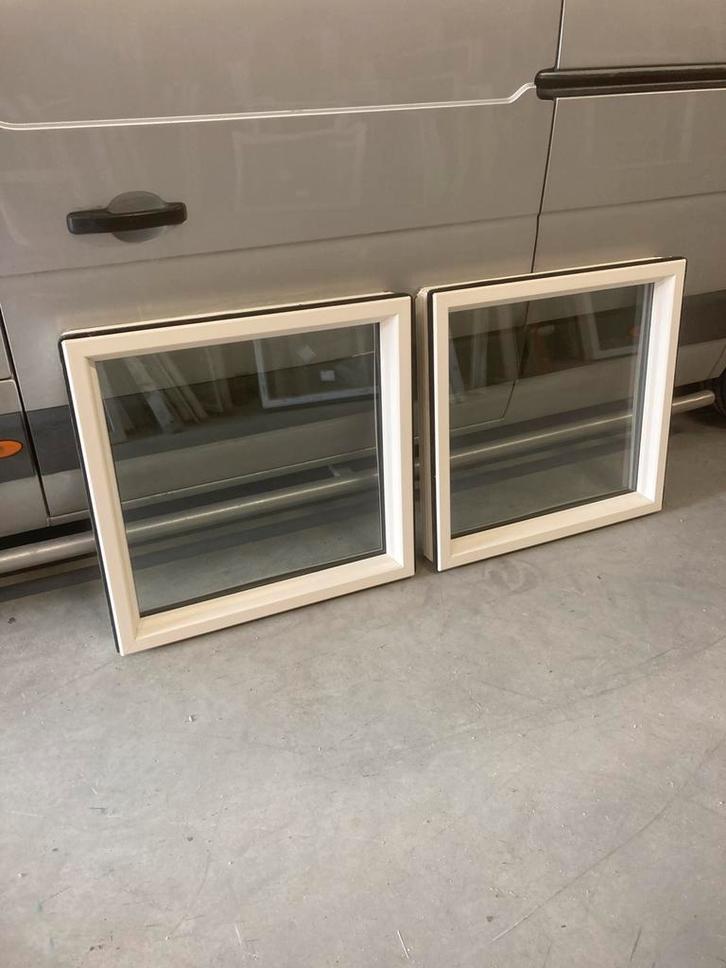 Kunststof kozijnen 90*86, Tuin en Terras, Schuttingen, Zo goed als nieuw, Kunststof, Minder dan 1 meter, Minder dan 3 meter, Ophalen