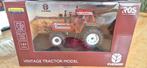 Fiat 180-90 fiatagti 160-90 ros, Hobby en Vrije tijd, Modelauto's | 1:32, Ophalen of Verzenden, Nieuw, Tractor of Landbouw, Overige merken