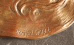 Antieke bronzen inktpot met liggend naakt, Verzenden