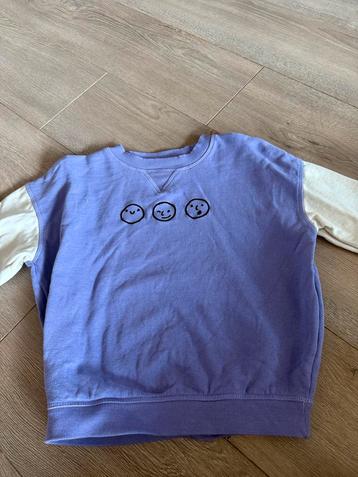 Leuke trui met print beschikbaar voor biedingen