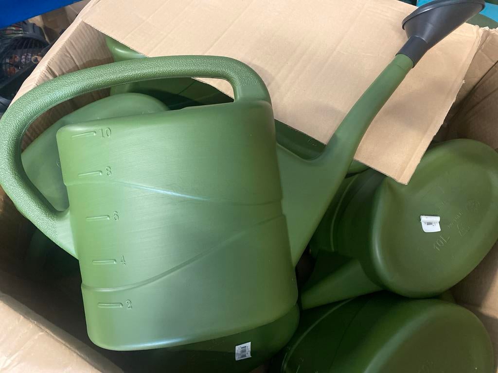 Partij van 5 gieters - Nieuw!, Kunststof, Onbekend, Nieuw, Ophalen of Verzenden