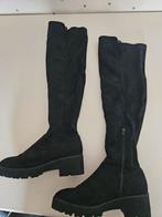 Over Knees dames laarzen mt 39 zwart, Kleding | Dames, Schoenen, Ophalen of Verzenden, Zo goed als nieuw, Zwart, Hoge laarzen