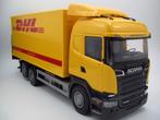 Emek - 89509 Scania R730 Bakwagen DHL in doos 1:25, Ophalen of Verzenden, Zo goed als nieuw, Auto