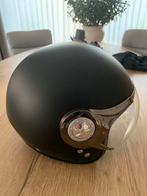 Te koop nette Motor/ Bromfiets Helm, Ophalen of Verzenden, Zo goed als nieuw