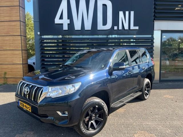 Toyota Land Cruiser 2.8 D-4D- AUT 5DRS VAN BPM VRIJ /LEDER /, Auto's, Bestelauto's, Te koop, 4x4, ABS, Achteruitrijcamera, Airbags