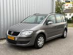Volkswagen Touran 1.4 TSI Optive/Automaat/Lage km’s nap/ n, Gebruikt, 4 cilinders, Origineel Nederlands, Bedrijf