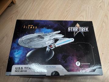 Fanhome Star Trek USS Titan, Riker Lower Decks & Picard  beschikbaar voor biedingen