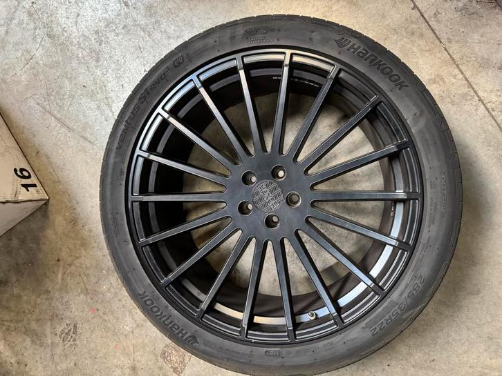 22 inch Audi Q7 Velgen met Zomerbanden, Auto-onderdelen, Banden en Velgen, Banden en Velgen, Zomerbanden, Overige maten, 285 mm