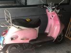 Gave roze scooter te koop, Ophalen, Zo goed als nieuw, Overige modellen