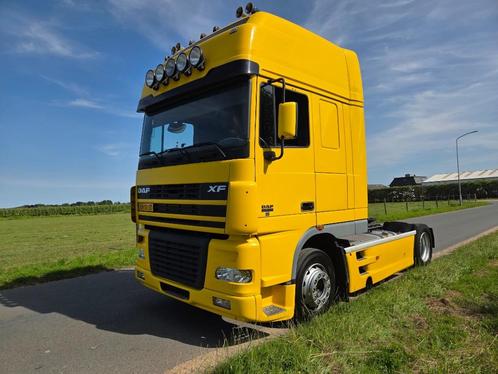 DAF 95 430 .SUPER SPACE CAB TREKKER. NIEUWSTAAT!!!!!, Auto's, Vrachtwagens, Bedrijf, DAF, Diesel, Euro 3, Automaat, Ophalen
