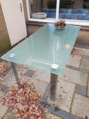 Glazen tafel - Gratis af te halen