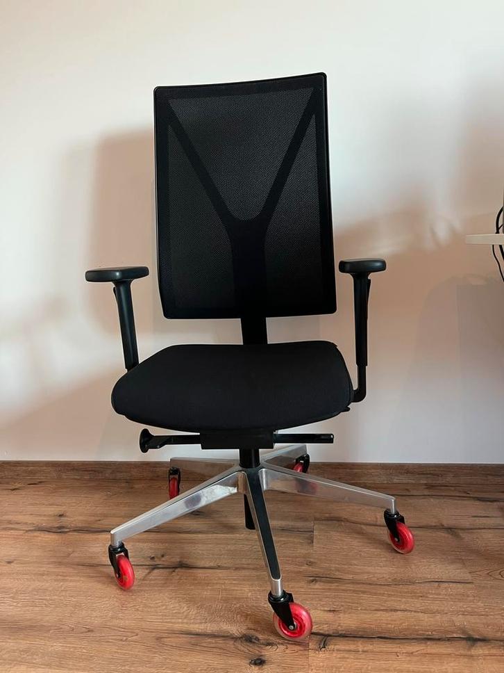 Girsberger Yanos Flex bureaustoel, Huis en Inrichting, Bureaustoelen, Zo goed als nieuw, Zwart, Ophalen of Verzenden