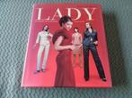 LADY - Handboek van de klassieke damesmode - Claudia Piras, Claudia Piras, Ophalen of Verzenden, Zo goed als nieuw, Mode algemeen