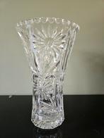 Vintage geslepen kristallen vaas / bloemenvaas, Huis en Inrichting, Gebruikt, Overige kleuren, Ophalen of Verzenden, Glas