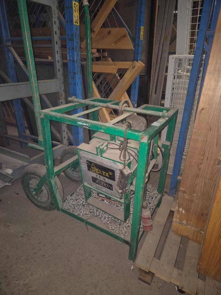 Delta takel elektrisch - 2 ton, Doe-het-zelf en Verbouw, Lieren en Takels, Gebruikt, Elektrisch, Ophalen