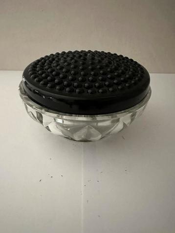 Bonboniere Leerdam glas schaal zwarte deksel persglas. beschikbaar voor biedingen