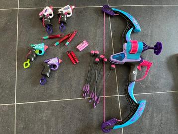 Nerf rebelle guns en boog beschikbaar voor biedingen