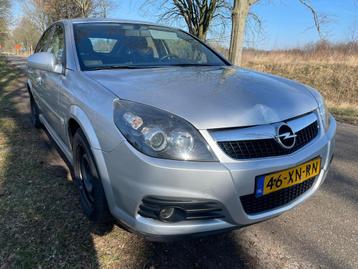 Opel Vectra GTS 2.2-16V Business beschikbaar voor biedingen