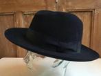 Elegante zwarte hoed van Mayser, Ophalen of Verzenden, Zo goed als nieuw, 58 of 59 cm (L, 7¼ of ⅜ inch), Hoed