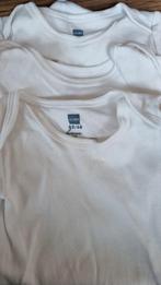 3 witte baby rompers met korte mouwen, maat 62 / 68 Hema, Nacht- of Onderkleding, Jongetje of Meisje, Ophalen of Verzenden, Zo goed als nieuw