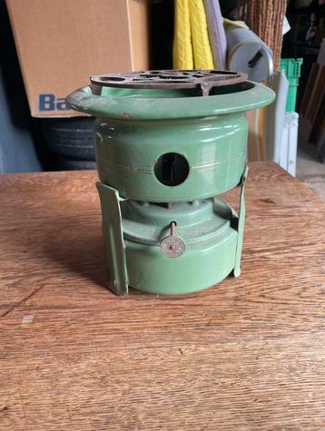 Groen Petroleumstel - Vintage Keukenbenodigdheden Antiekstel beschikbaar voor biedingen