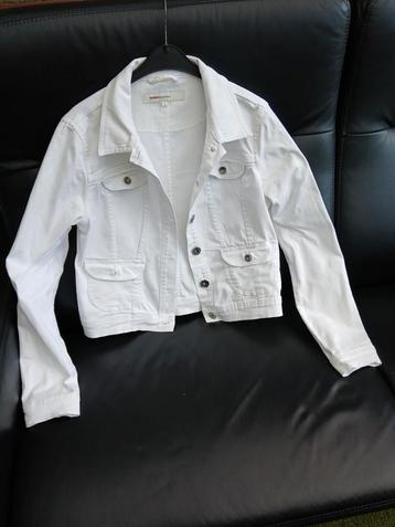 Geisha Witte Blazer  42 -44 beschikbaar voor biedingen
