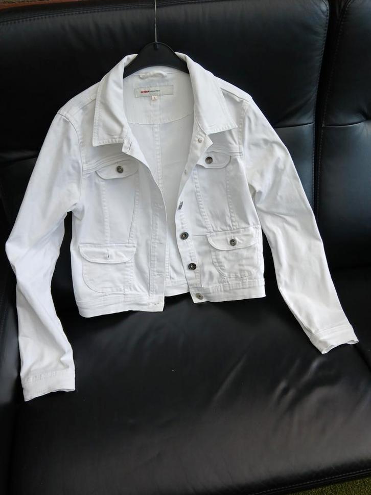 Geisha Witte Blazer  42 -44, Kleding | Dames, Jasjes, Kostuums en Pakken, Zo goed als nieuw, Jasje, Maat 42/44 (L), Wit, Ophalen of Verzenden