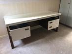 Vintage bureau jaren ’70 – Wengé & Formica, Ophalen