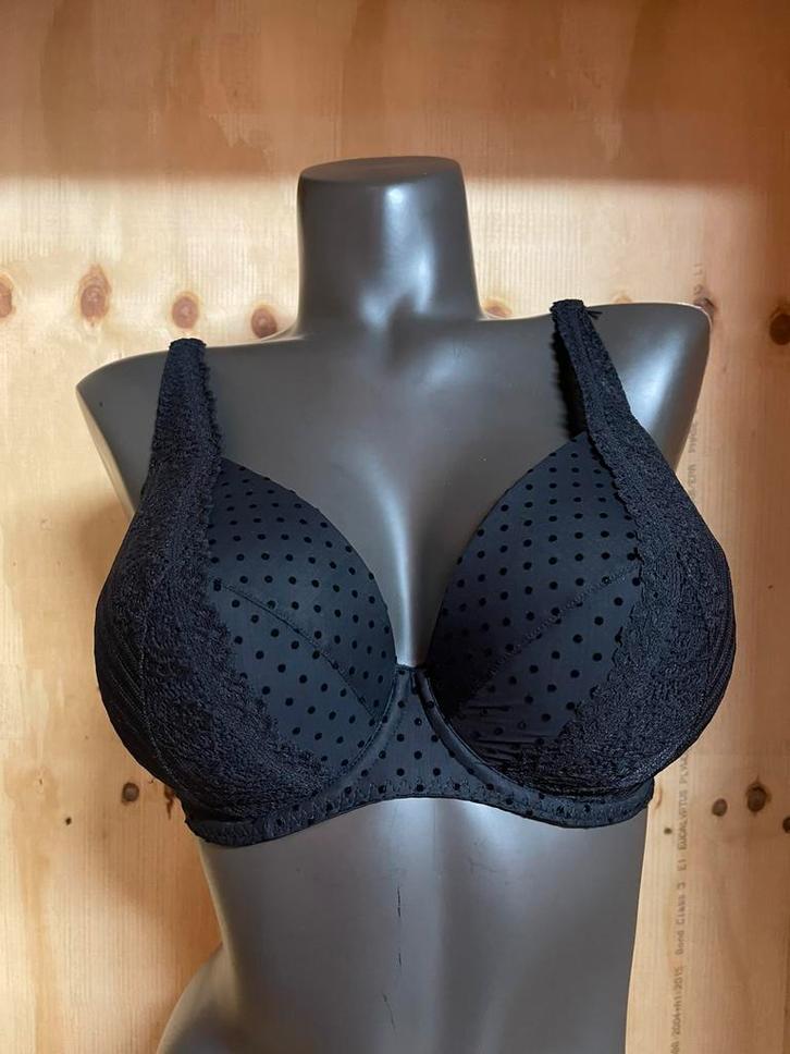 Maison lejaby bh 70d - 80e - 70f - 75f velvet dots, Kleding | Dames, Ondergoed en Lingerie, BH, Zwart, Verzenden