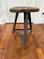 Bauhaus Rowac krukje, Huis en Inrichting, Krukjes, Ophalen, Zo goed als nieuw, Hout