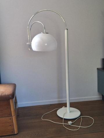 Artiforte staande lamp mushroom beschikbaar voor biedingen
