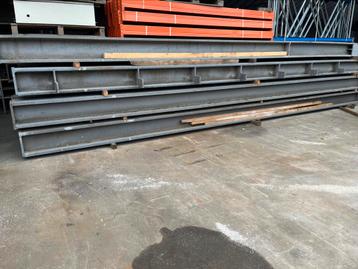 Balken Hem 300 8200 mm 21  stuks verzinkt beschikbaar voor biedingen