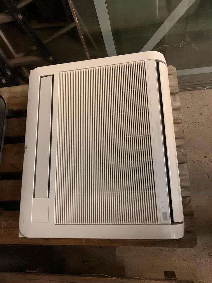 Mitsubishi airco wandmodel binnen + buiten unit + leidingen, Witgoed en Apparatuur, Airco's, Zo goed als nieuw, Wandairco, 100 m³ of groter