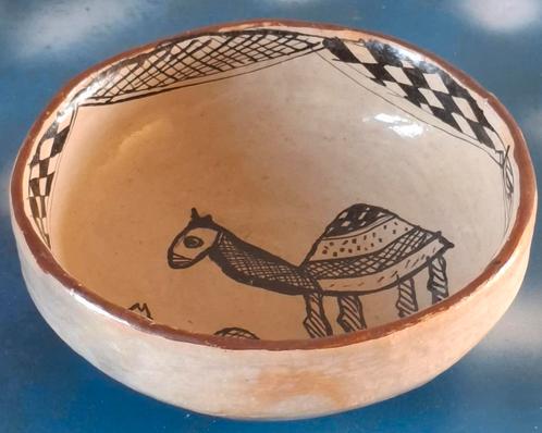 Berberse schaal. Marokko. 20.5/6.5 cm. Oud. * Zie tekst., Antiek en Kunst, Antiek | Keramiek en Aardewerk, Ophalen