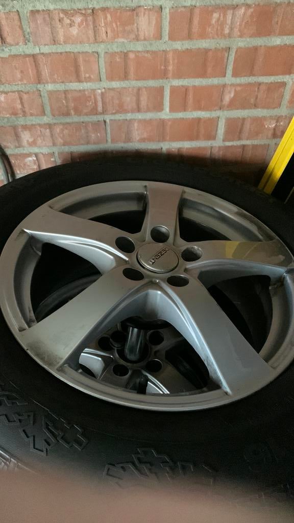 Winterbanden 6mm, Ophalen of Verzenden