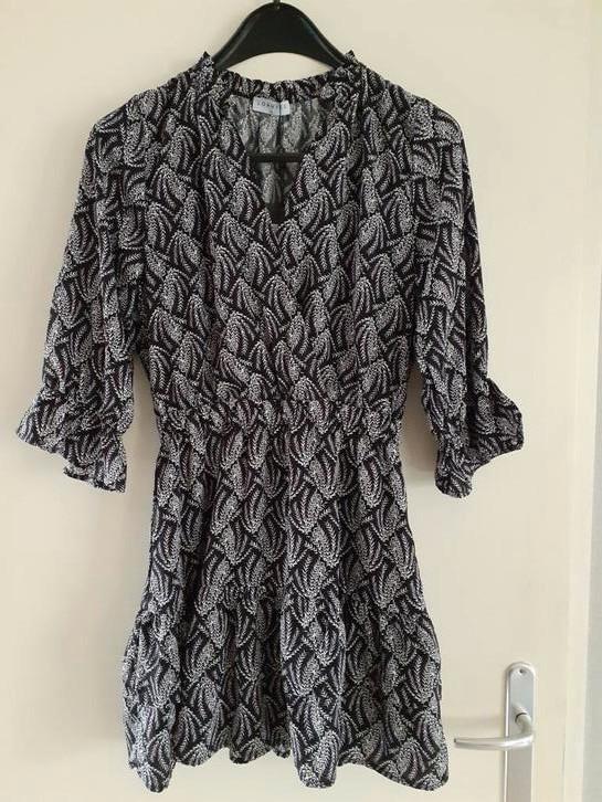 Jurk van Loavies, NIEUW! Maat XS., Kleding | Dames, Jurken, Nieuw, Maat 34 (XS) of kleiner, Zwart, Boven de knie, Ophalen of Verzenden