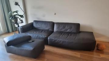 Leolux bank met ottoman beschikbaar voor biedingen