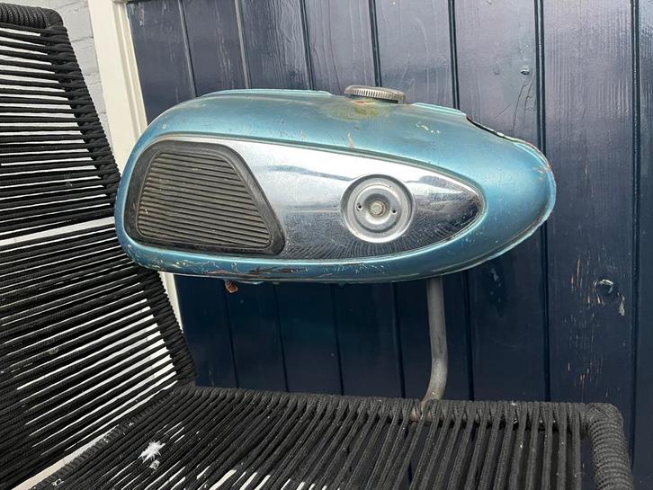 Honda ss50 K0 tank, Fietsen en Brommers, Brommeronderdelen | Oldtimers, Zo goed als nieuw, Overige merken, Tank, Ophalen of Verzenden