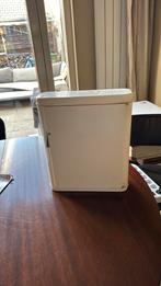 Vintage retro medicijnkastje, Huis en Inrichting, Gebruikt, 40 liter of meer, Ophalen of Verzenden, Metaal