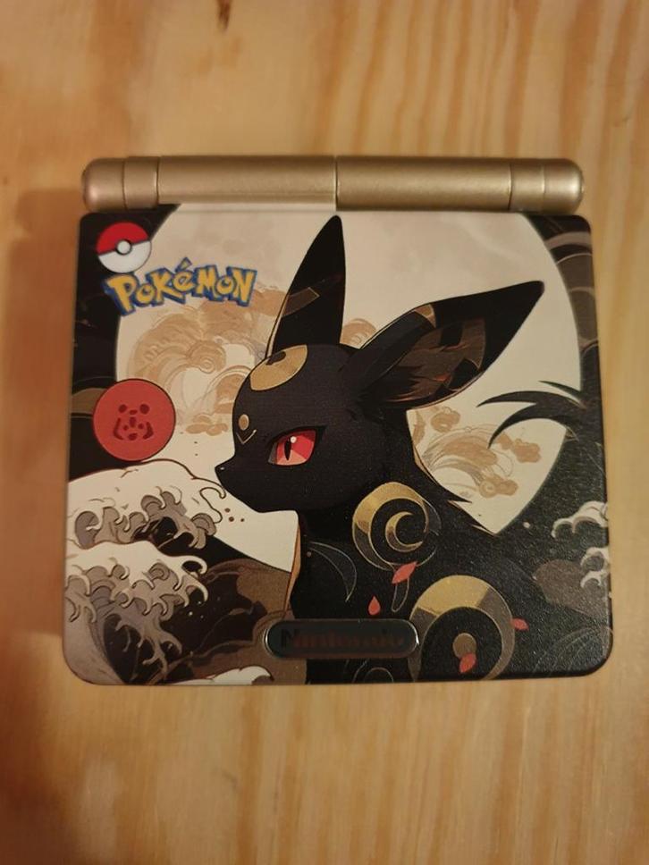 Prachtige UMBREON Game Boy SP, Spelcomputers en Games, Spelcomputers | Nintendo Game Boy, Zo goed als nieuw, Ophalen of Verzenden