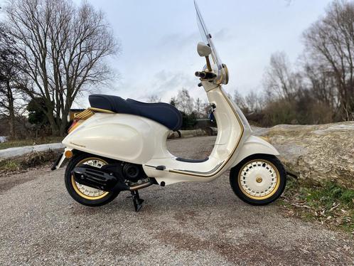 Vespa Primavera '946 Dior look', Fietsen en Brommers, Scooters | Vespa, Zo goed als nieuw, Overige modellen, Maximaal 45 km/u