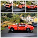 Mattel Hot Wheels 2 Crashing Super Cars 1/64, Verzenden, Gebruikt